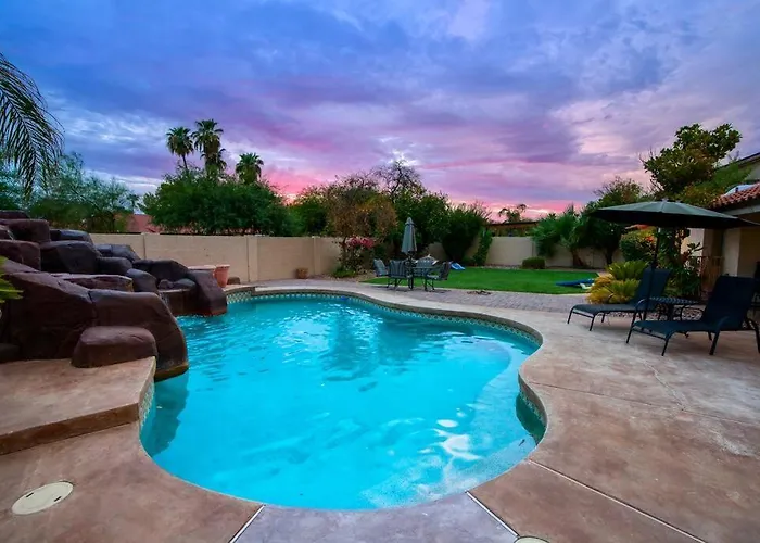 The Hideaway Private Pool Pool Table Bbq Phoenix